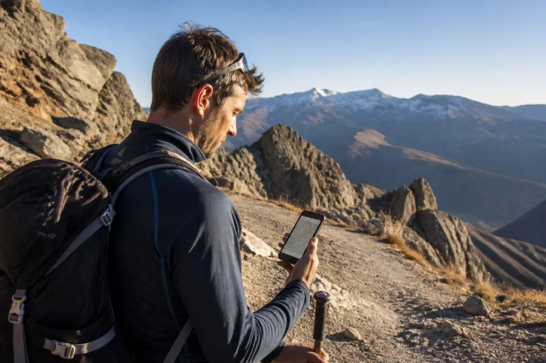 AllTrails ou Visorando : comparatif pour préparer ses sorties