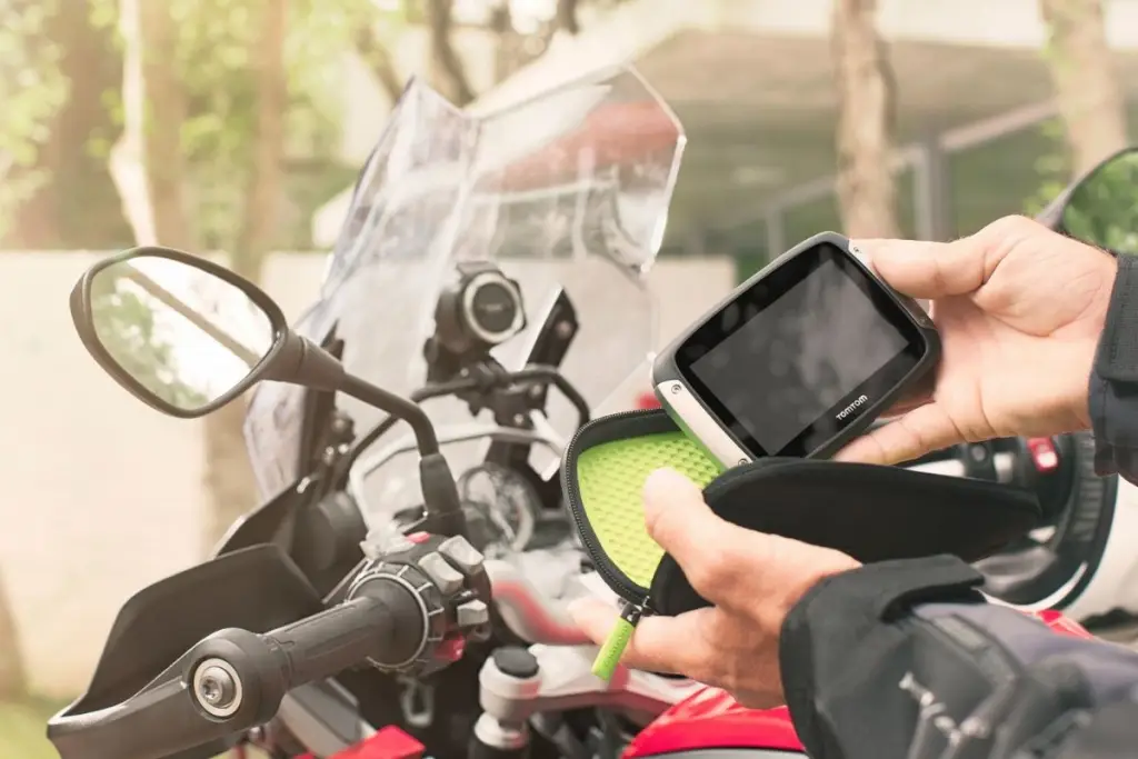 avis gps moto pas cher