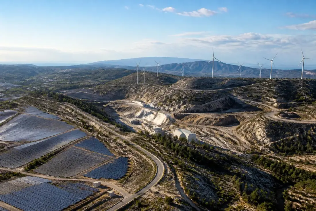 explorez les richesses énergétiques du tour de provence dans les bouches-du-rhône et découvrez comment cette région dynamise son développement durable.