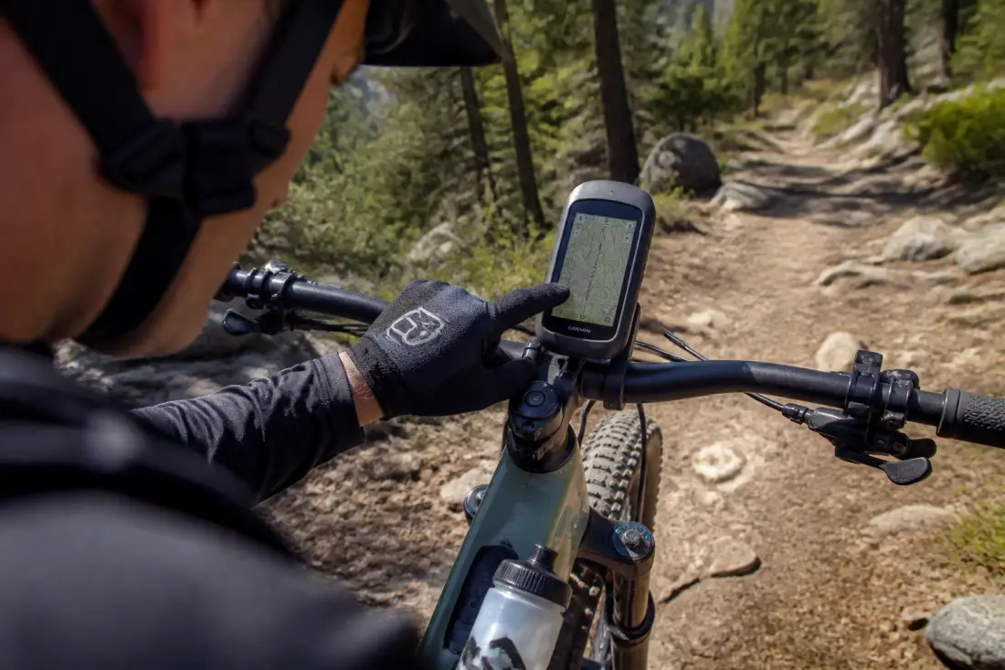 Garmin Montana 700 avis : pour qui ce grand GPS outdoor est pertinent