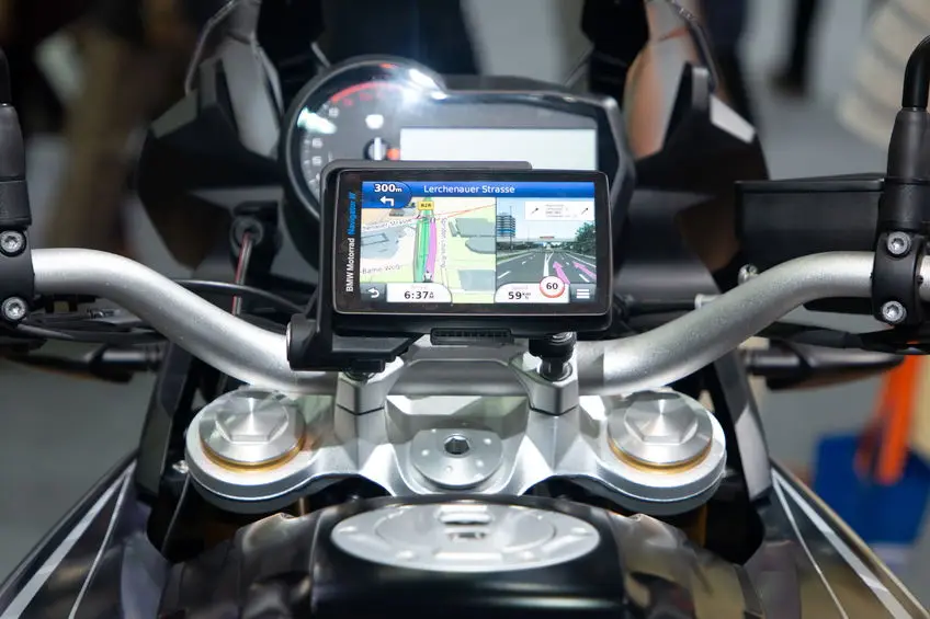 meilleur gps moto comparatif