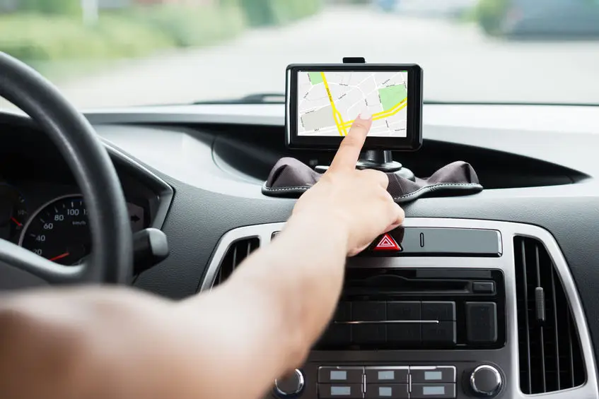 meilleur gps voiture comparatif